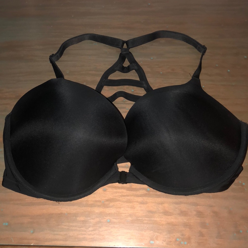 NWOT Victoria’s Secret racer back front clasp 36DD